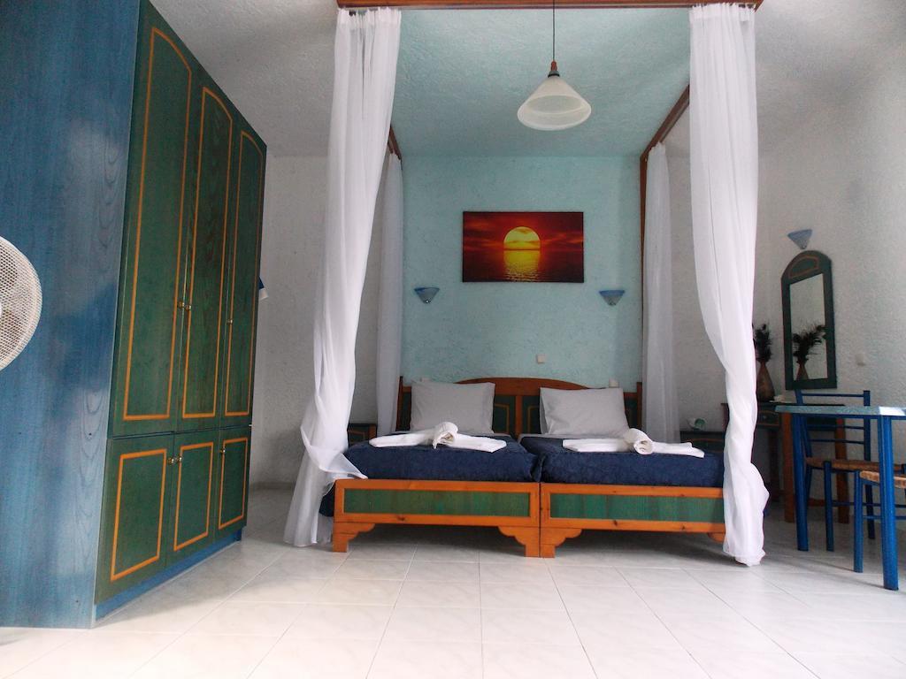 Annas Studios Ливадия Номер фото