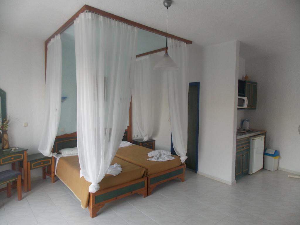 Annas Studios Ливадия Номер фото